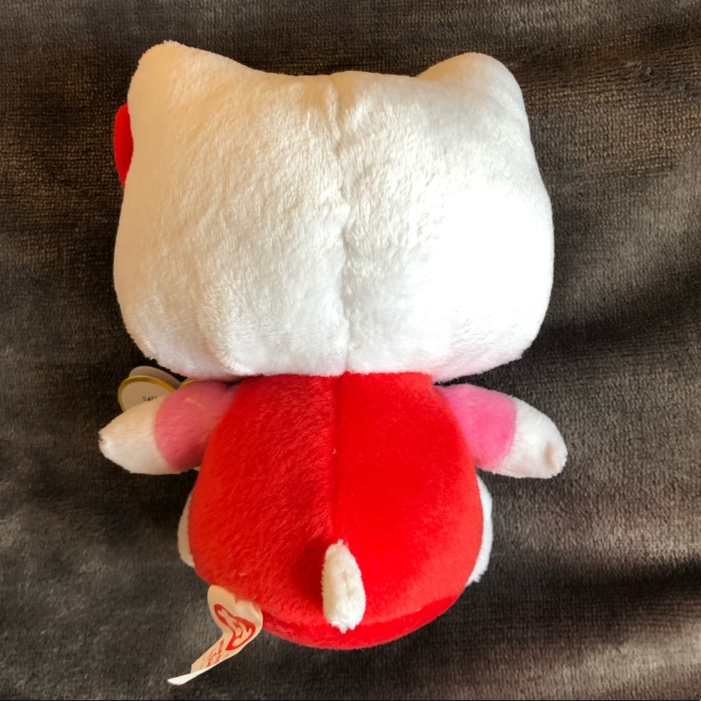 Hello Kitty Plush - Picture 2 of 5